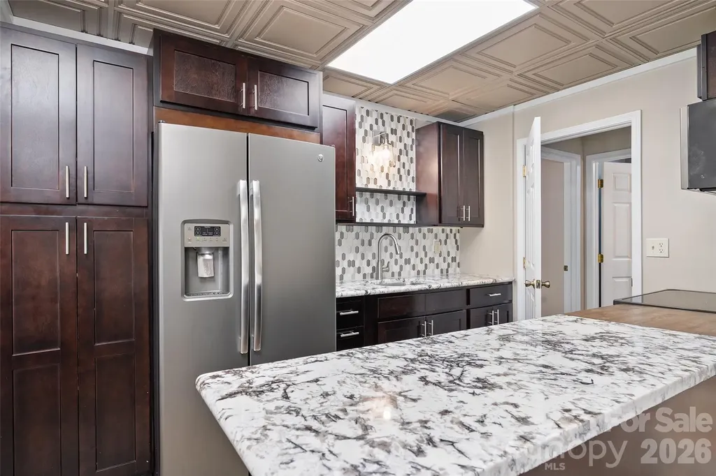 82 Sunburst Drive Waynesville NC 28786
