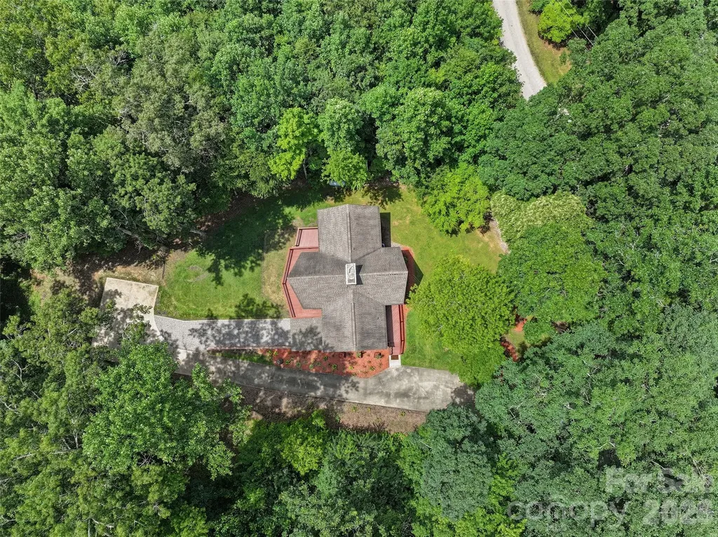 82 Sunburst Drive Waynesville NC 28786