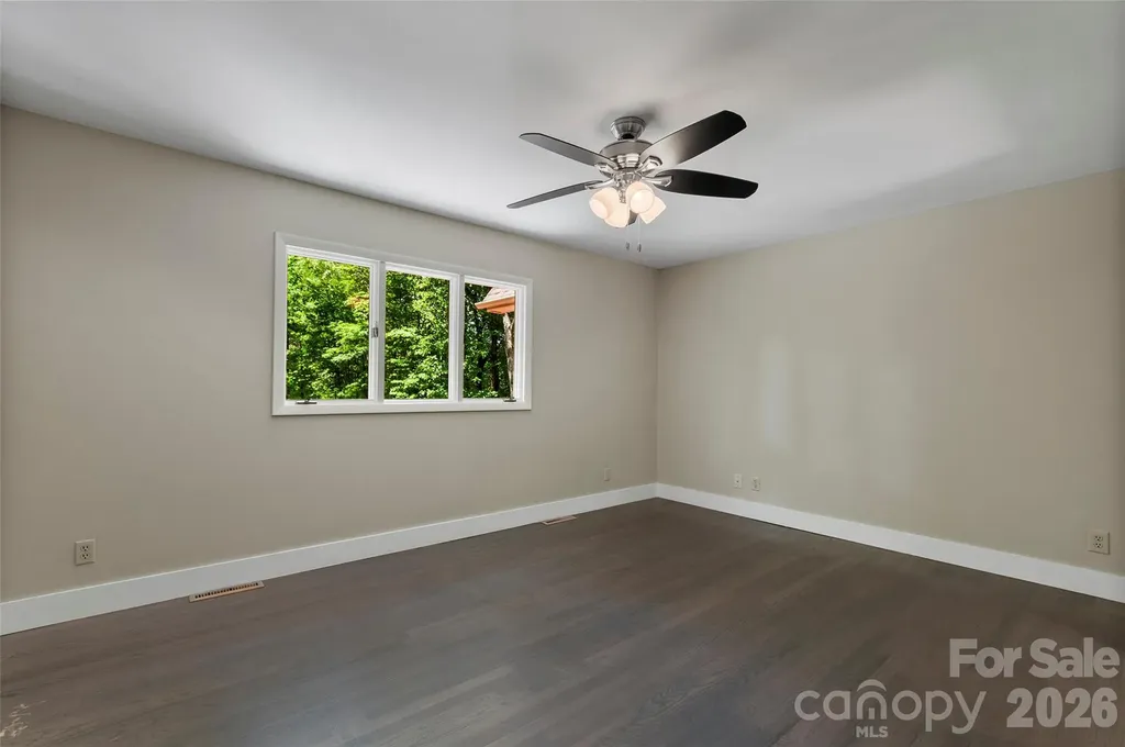 82 Sunburst Drive Waynesville NC 28786