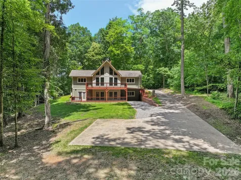 82 Sunburst Drive Waynesville NC 28786