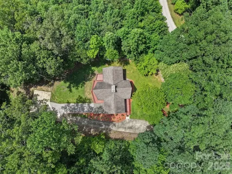 82 Sunburst Drive Waynesville NC 28786