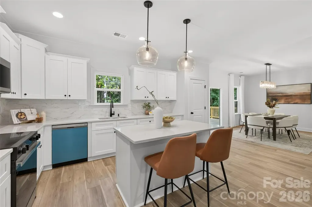 6087 Cambridge Drive Harrisburg NC 28075