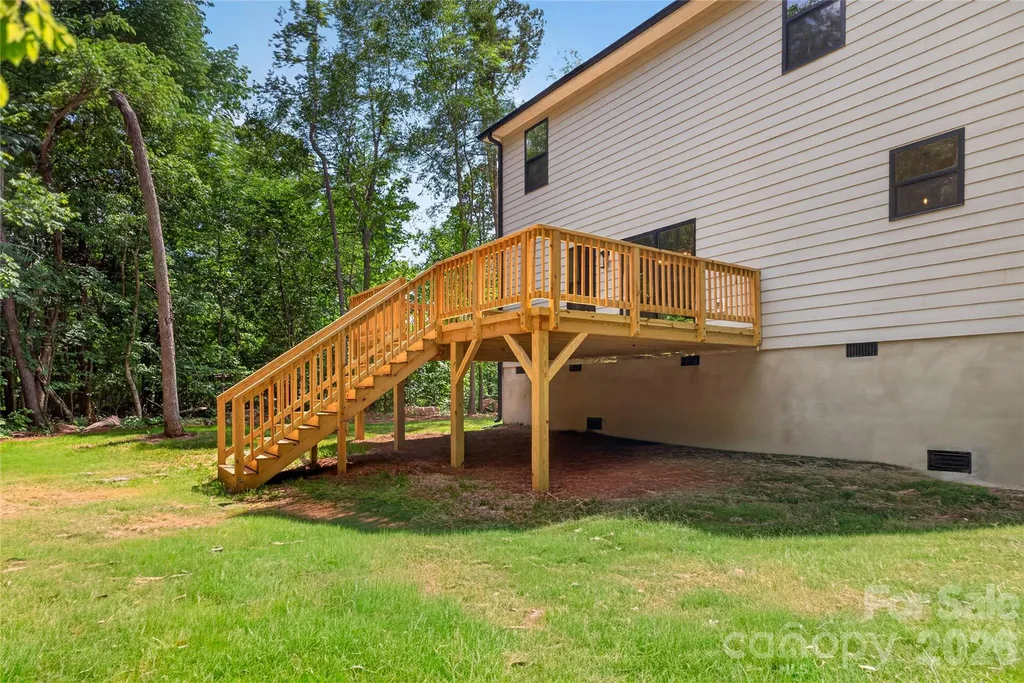 6087 Cambridge Drive Harrisburg NC 28075