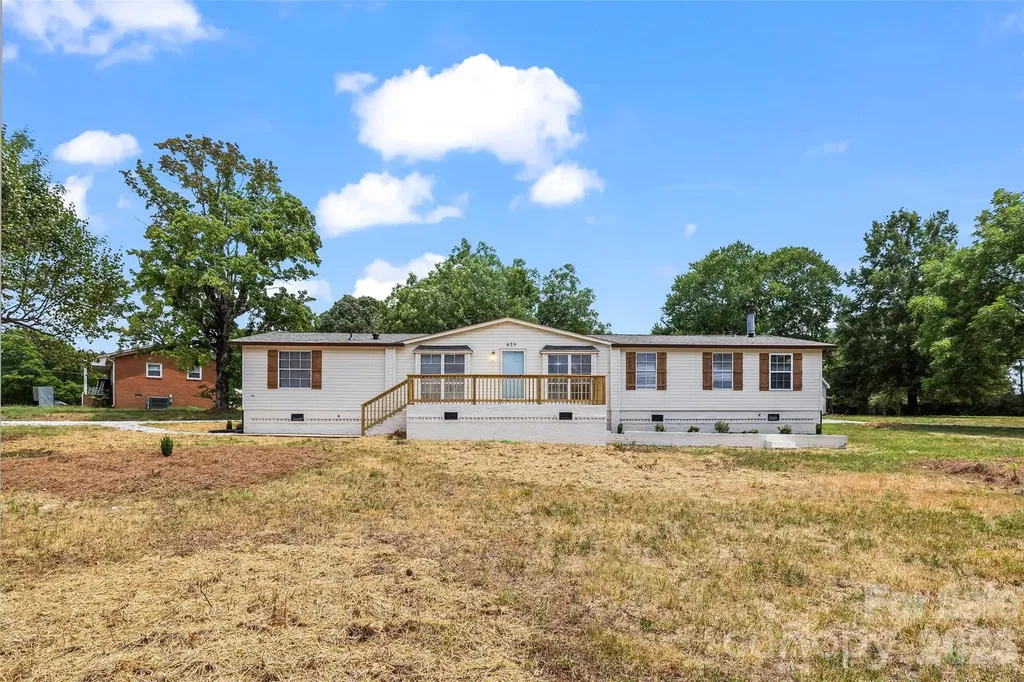 625 Lakeview Road Salisbury NC 28147