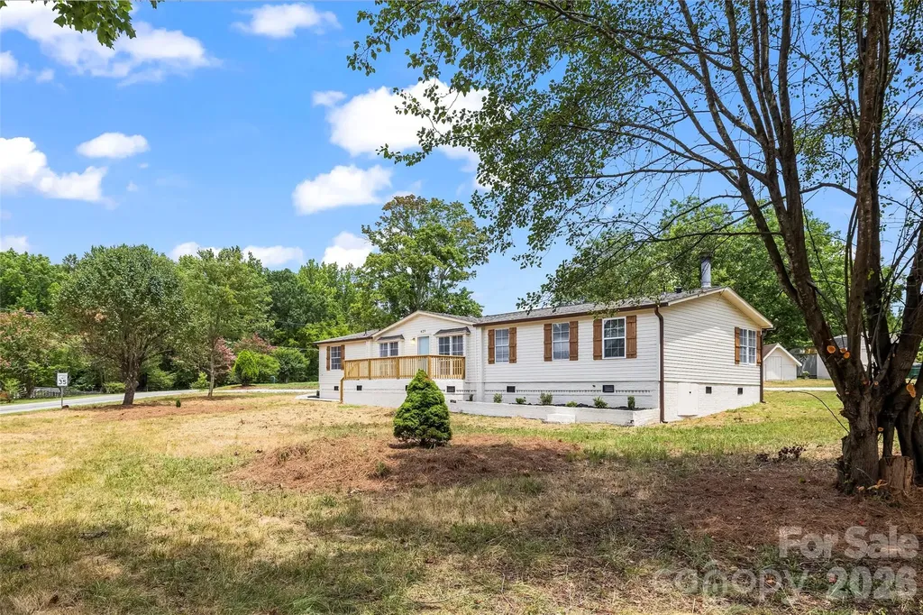 625 Lakeview Road Salisbury NC 28147