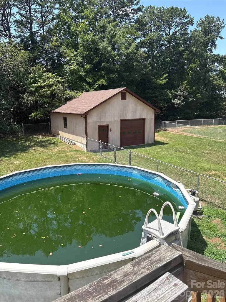 123 Valley Oaks Drive Advance NC 27006