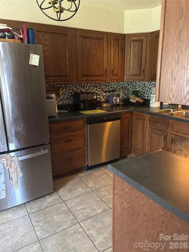 123 Valley Oaks Drive Advance NC 27006