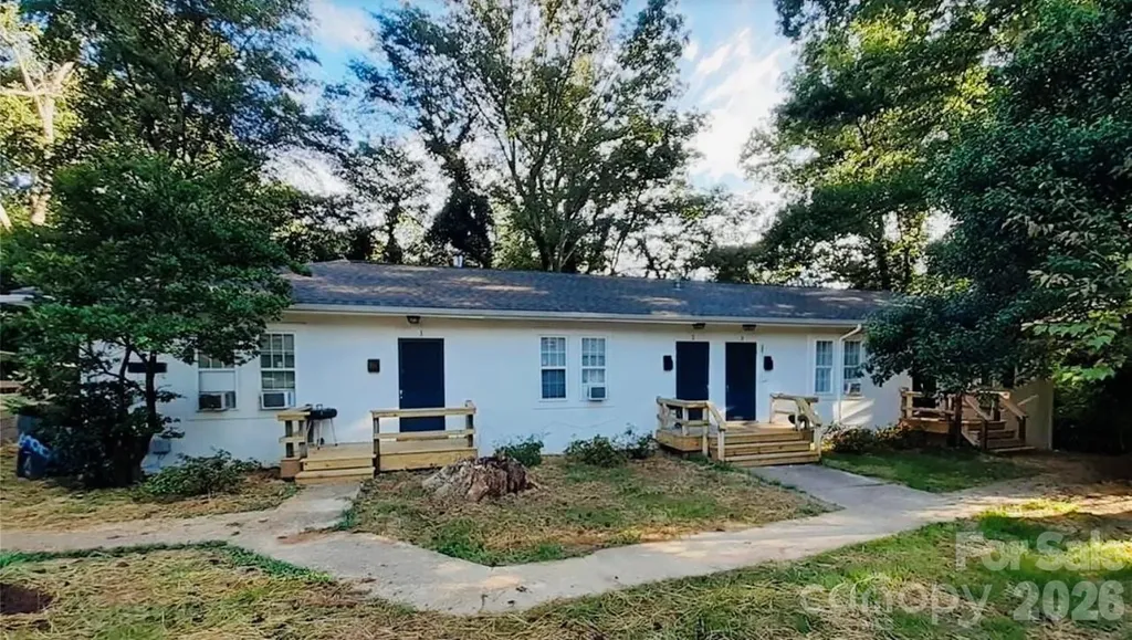 2800 Carol Avenue Charlotte NC 28208