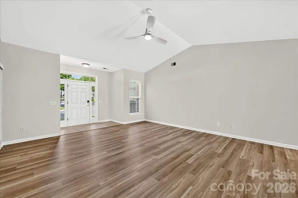 9236 Duckhorn Drive Charlotte NC 28277