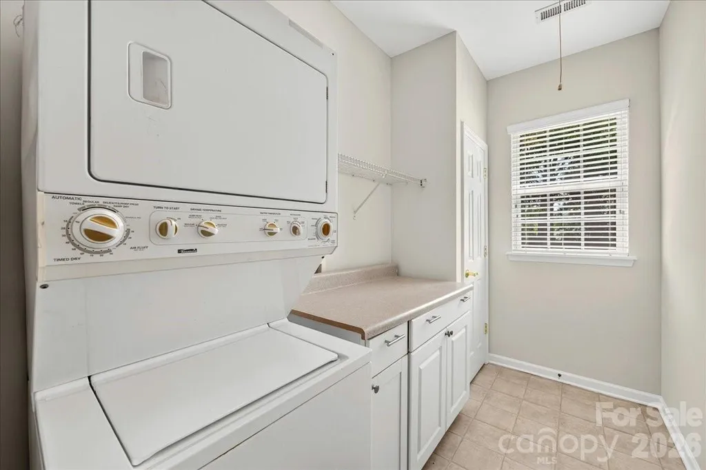 9236 Duckhorn Drive Charlotte NC 28277