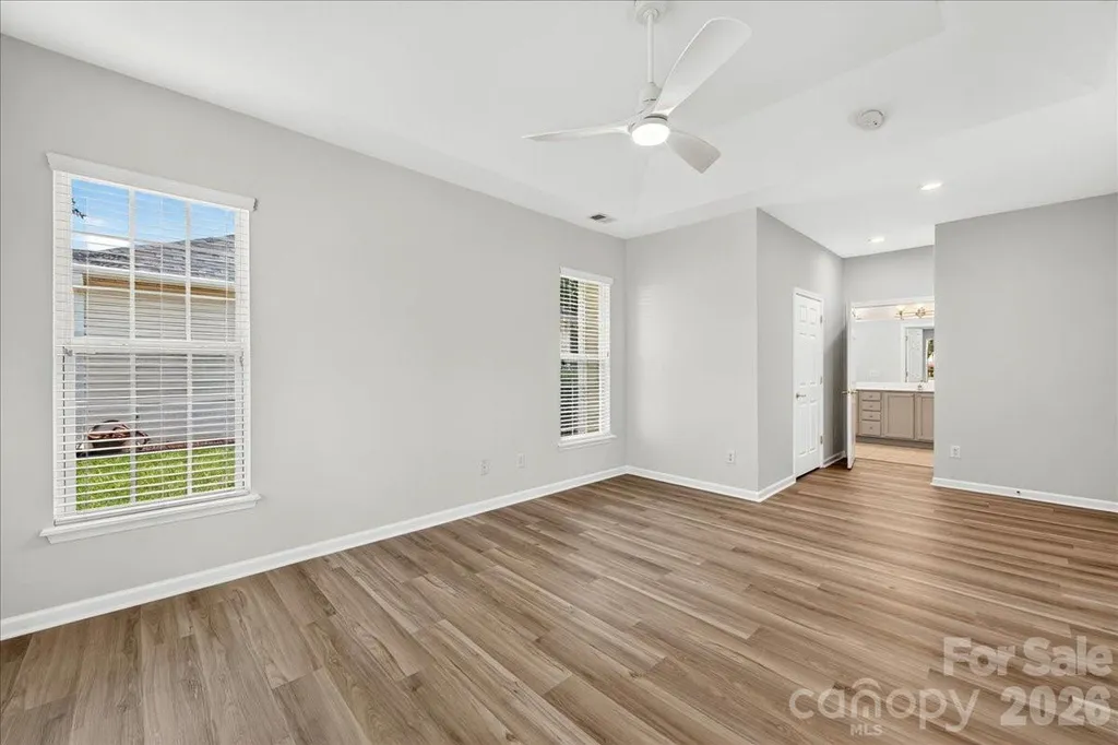 9236 Duckhorn Drive Charlotte NC 28277