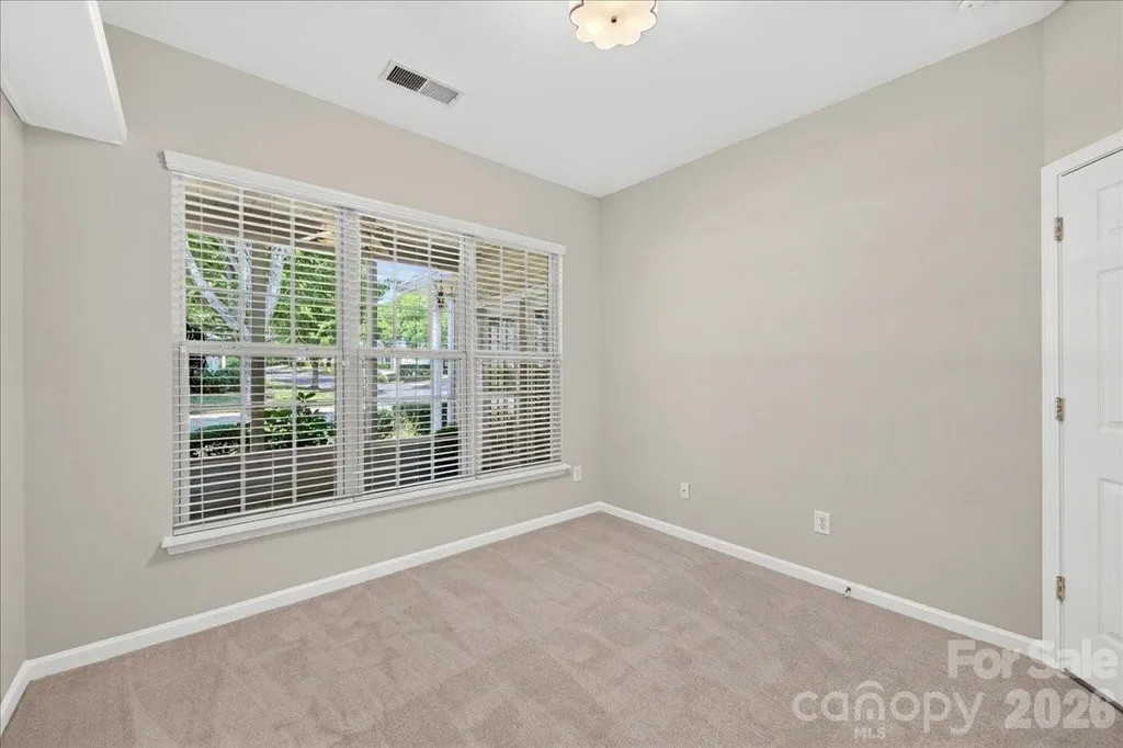 9236 Duckhorn Drive Charlotte NC 28277
