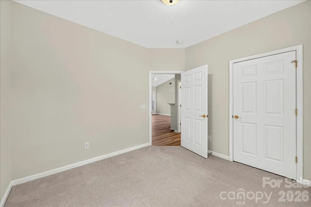 9236 Duckhorn Drive Charlotte NC 28277