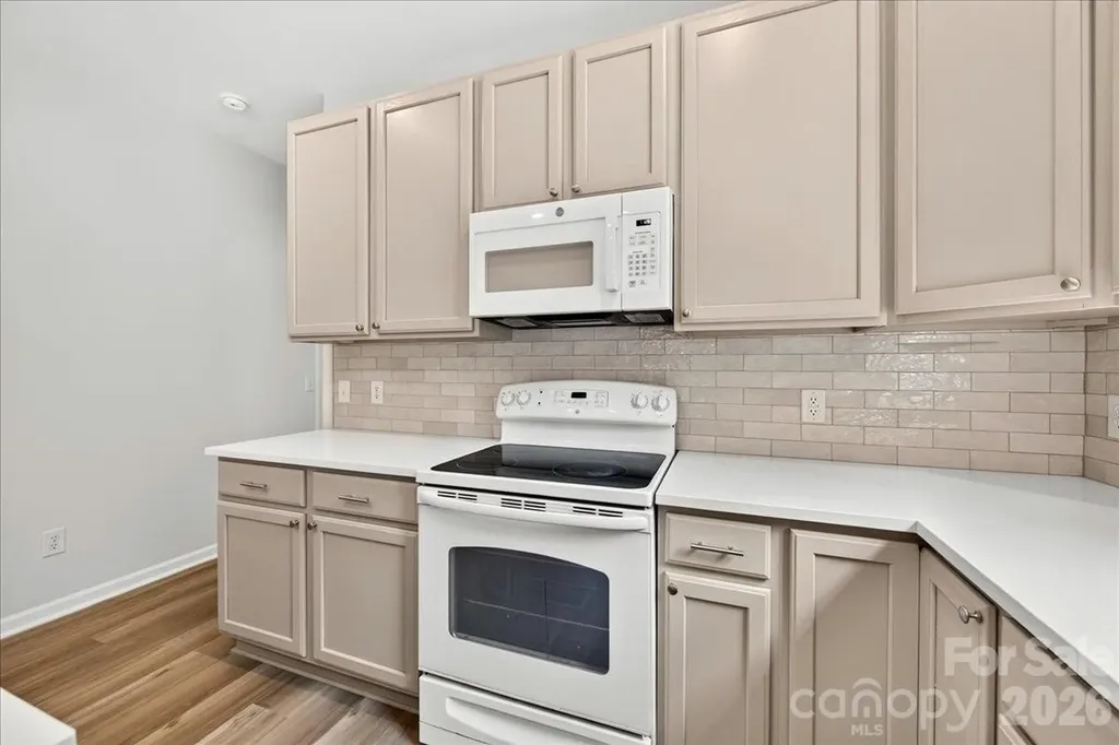 9236 Duckhorn Drive Charlotte NC 28277