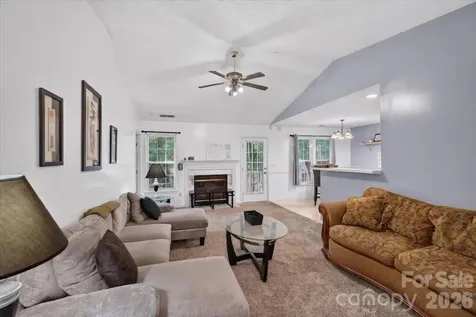 9207 Amy Drive Charlotte NC 28213