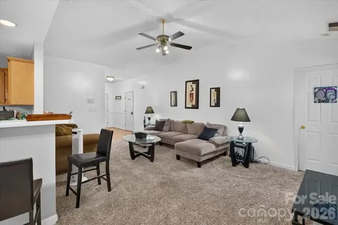 9207 Amy Drive Charlotte NC 28213