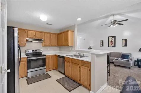 9207 Amy Drive Charlotte NC 28213