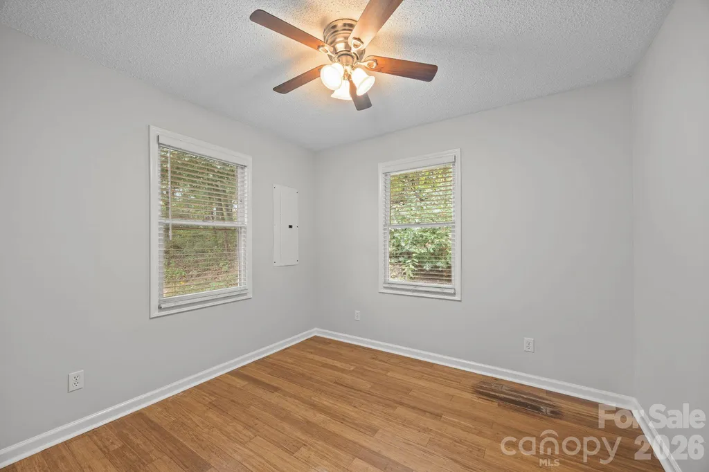 124 Lytle Cove Road Swannanoa NC 28778