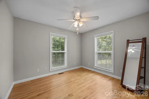124 Lytle Cove Road Swannanoa NC 28778