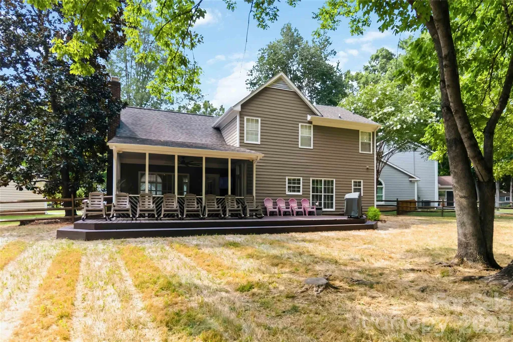 9122 Fairbridge Road Charlotte NC 28277