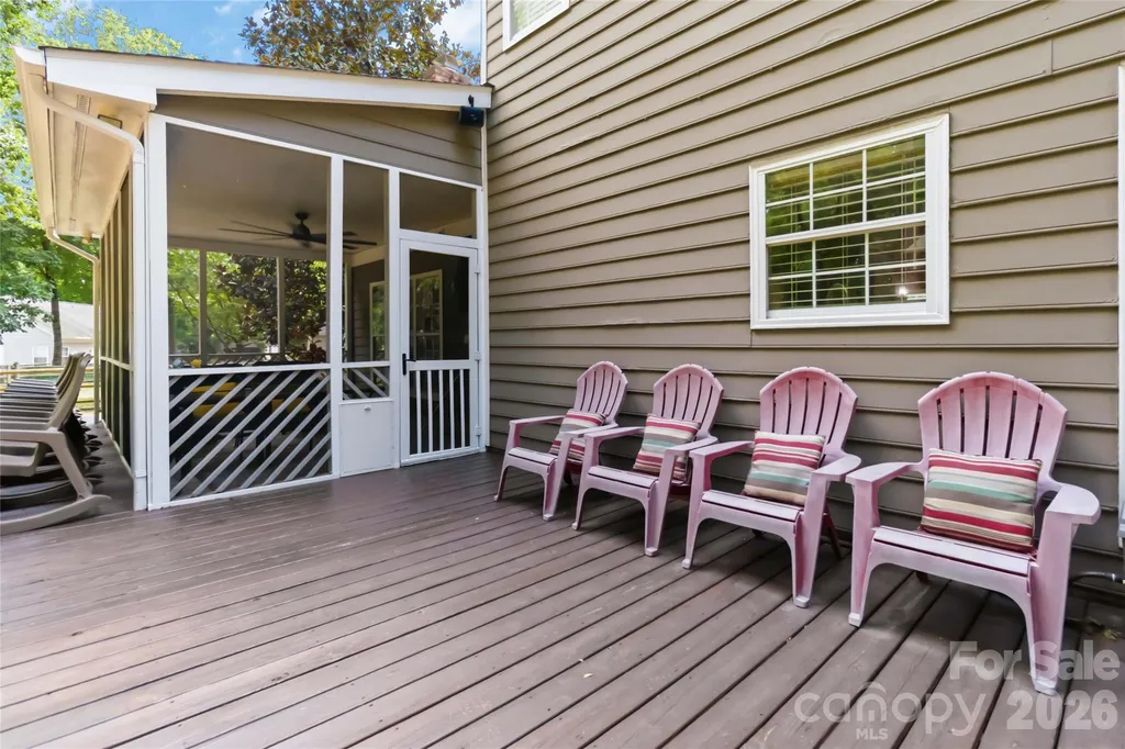 9122 Fairbridge Road Charlotte NC 28277