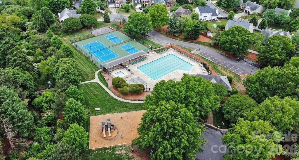 9122 Fairbridge Road Charlotte NC 28277