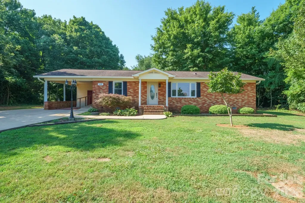 112 Summers Farm Road Statesville NC 28625