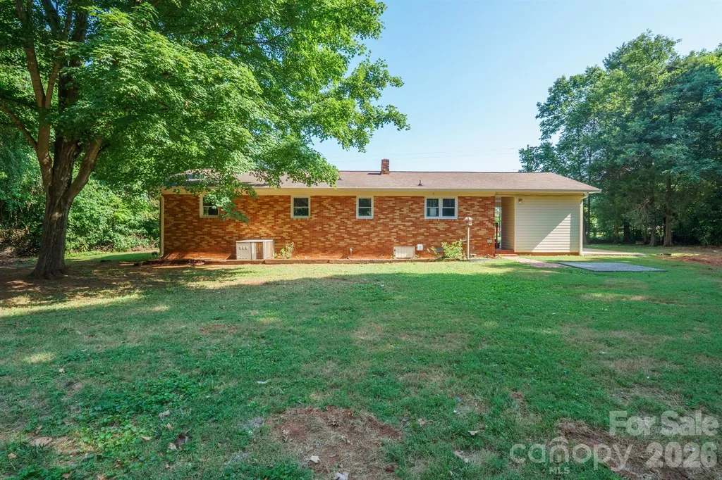 112 Summers Farm Road Statesville NC 28625