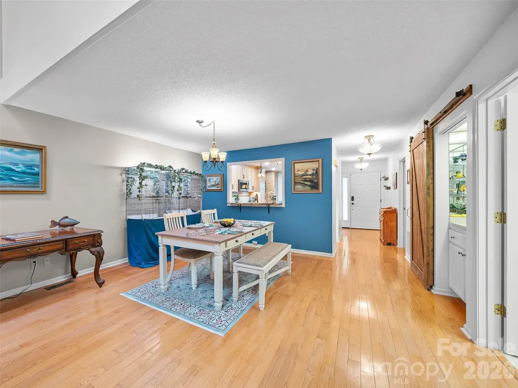 303 White Oak Drive Hendersonville NC 28791
