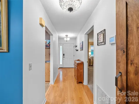 303 White Oak Drive Hendersonville NC 28791