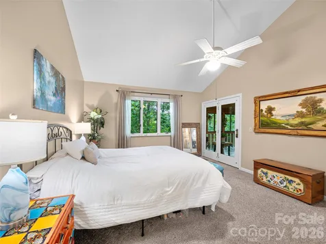 303 White Oak Drive Hendersonville NC 28791