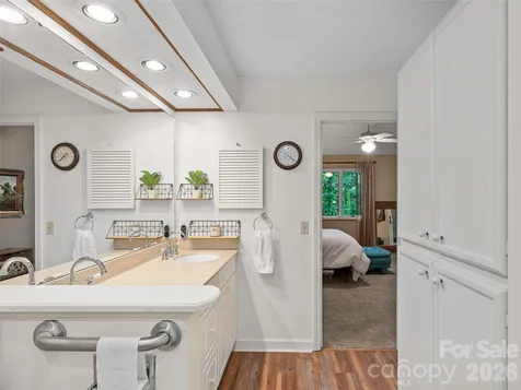 303 White Oak Drive Hendersonville NC 28791