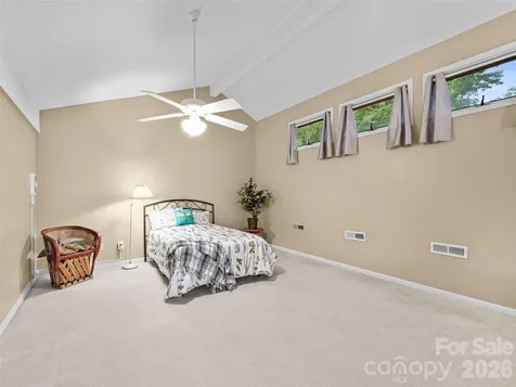 303 White Oak Drive Hendersonville NC 28791