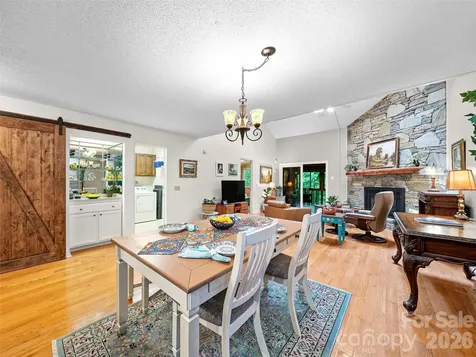 303 White Oak Drive Hendersonville NC 28791