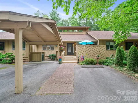 303 White Oak Drive Hendersonville NC 28791