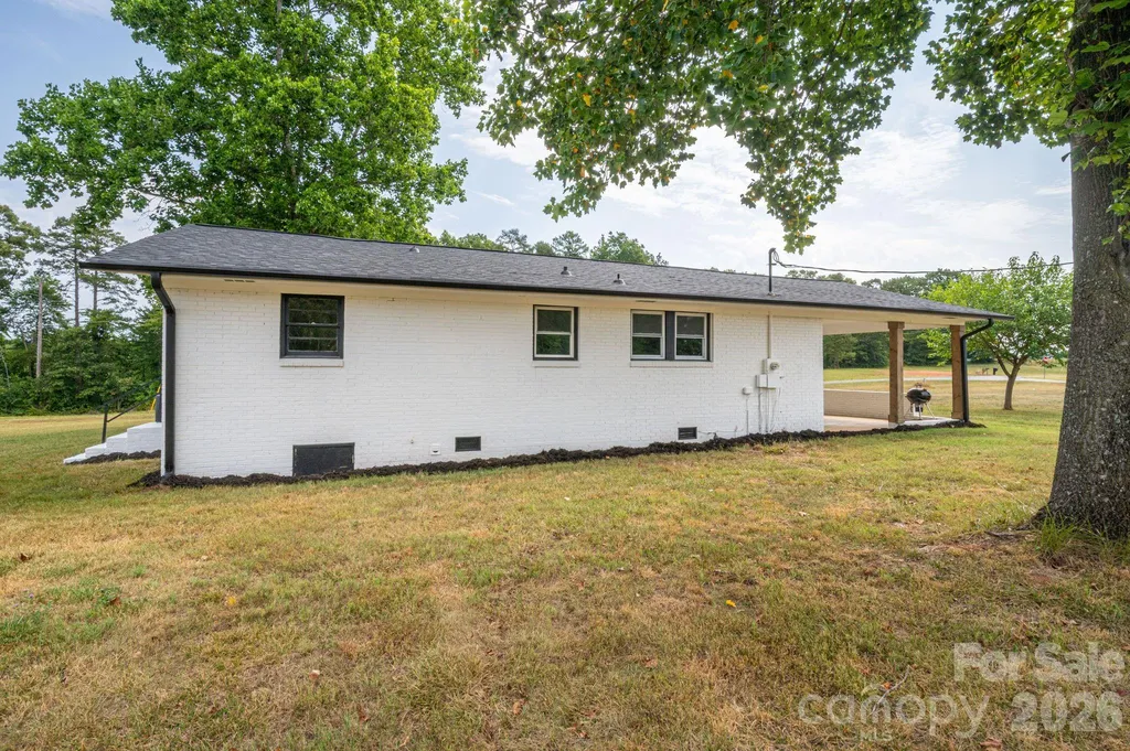 3331 Hog Hill Road Vale NC 28168
