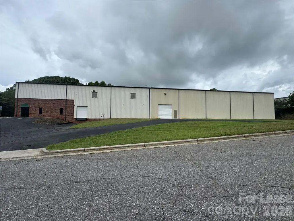 645 11th Avenue Boulevard SE Hickory NC 28602