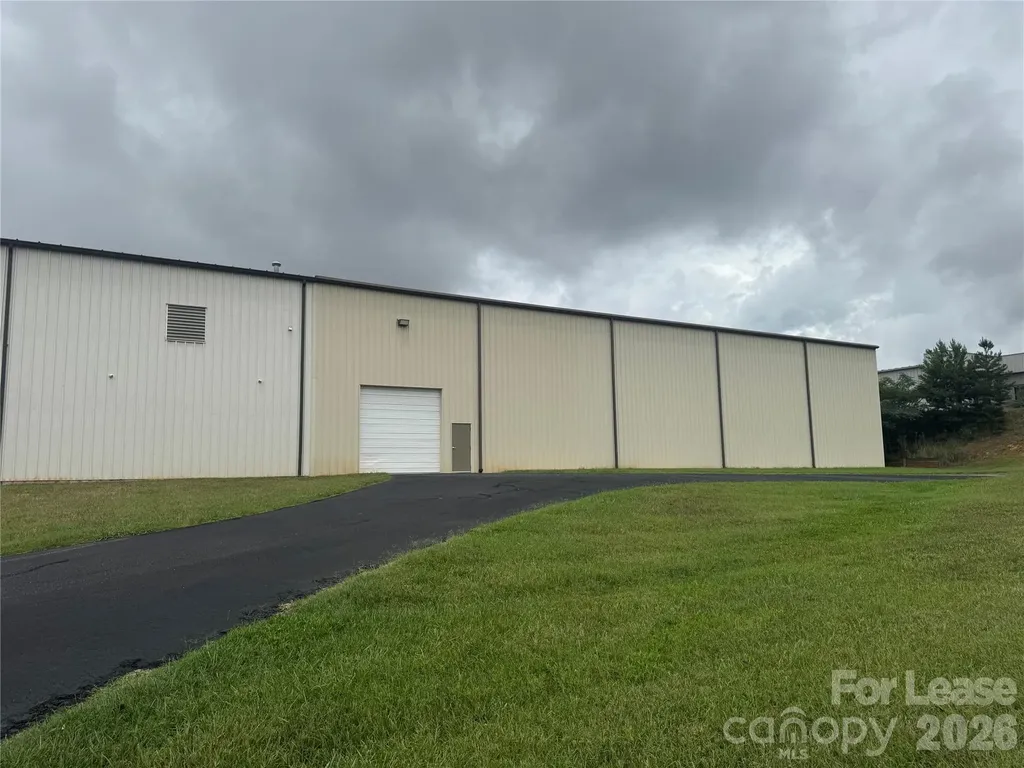 645 11th Avenue Boulevard SE Hickory NC 28602