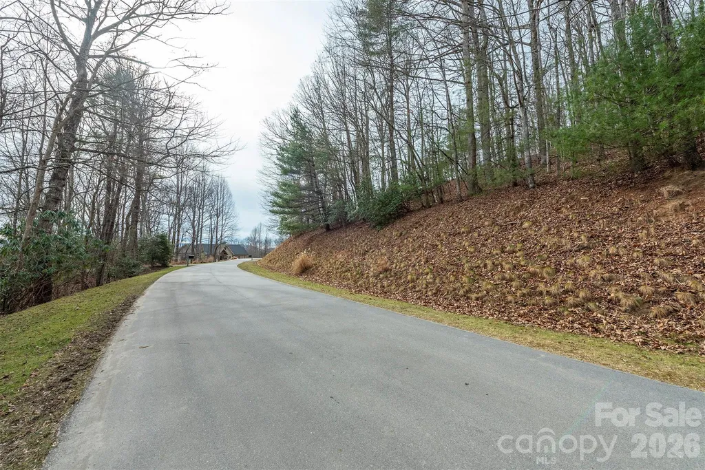 24 Falls Lane Henderson NC 28739