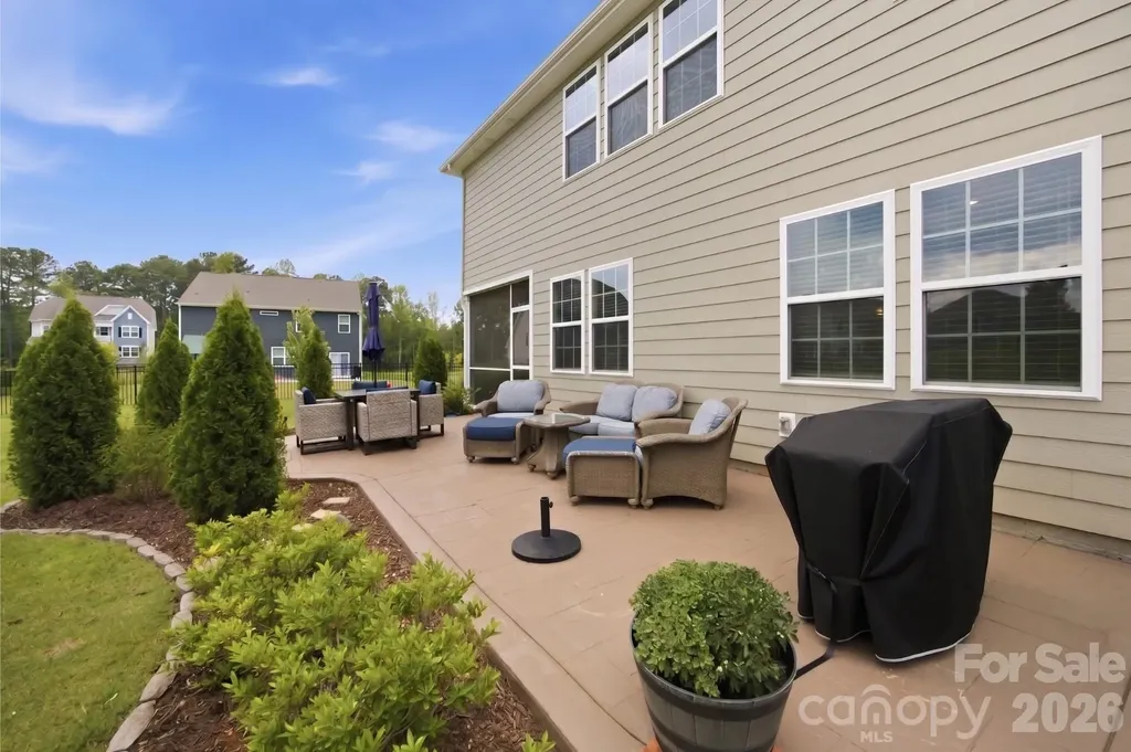 106 Hollywood Court Troutman NC 28166
