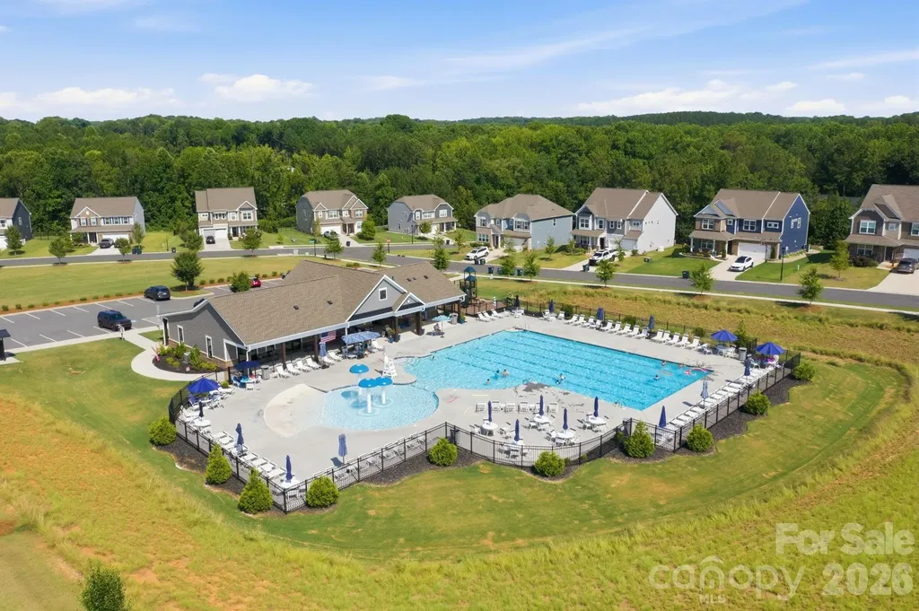 106 Hollywood Court Troutman NC 28166