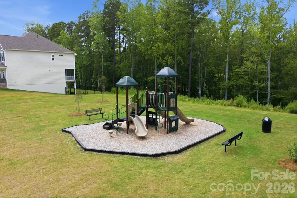 106 Hollywood Court Troutman NC 28166