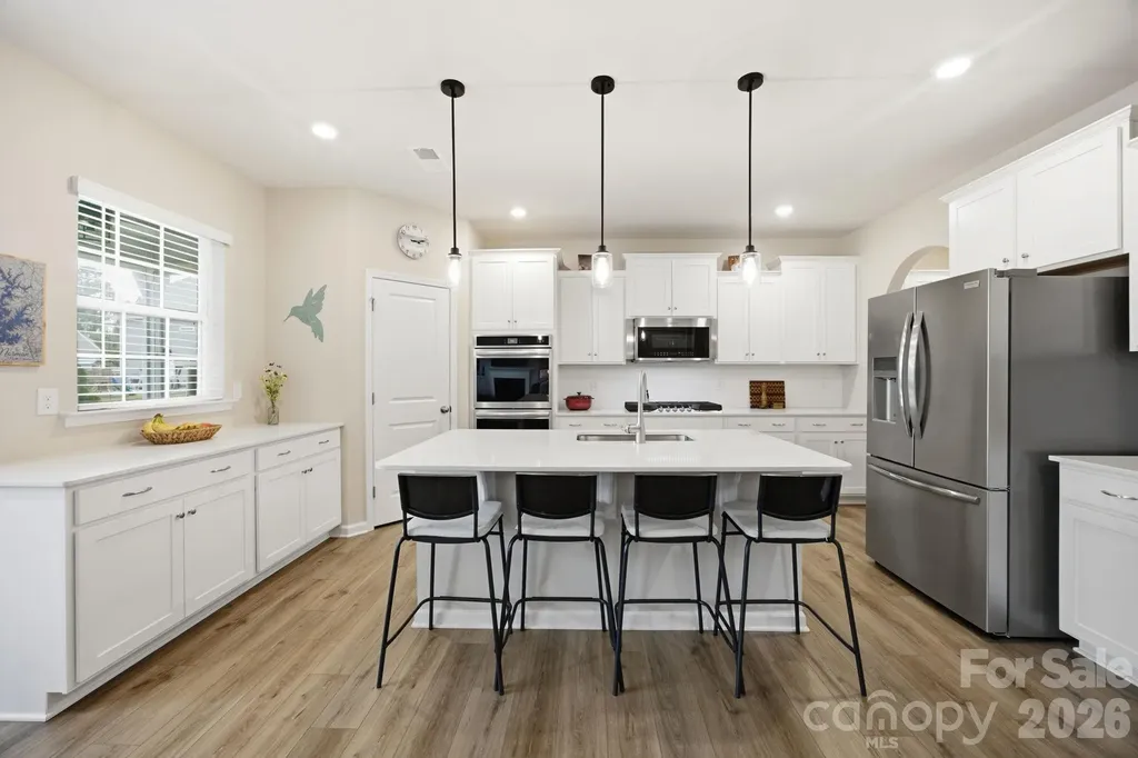 106 Hollywood Court Troutman NC 28166
