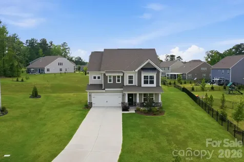 106 Hollywood Court Troutman NC 28166