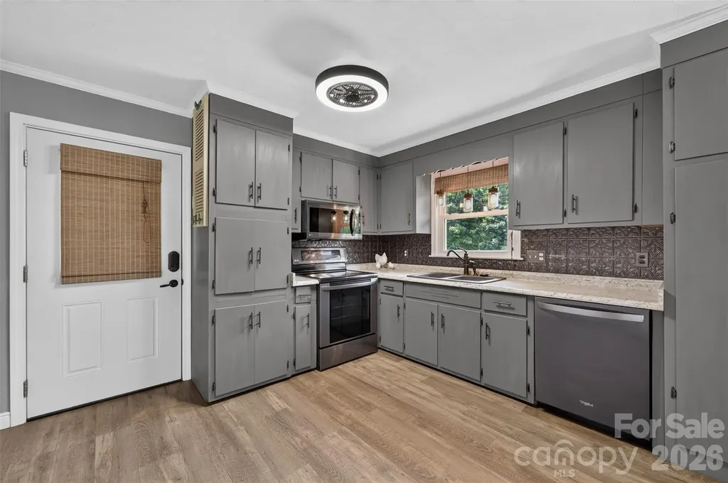 2671 Terrace Drive Granite Falls NC 28630
