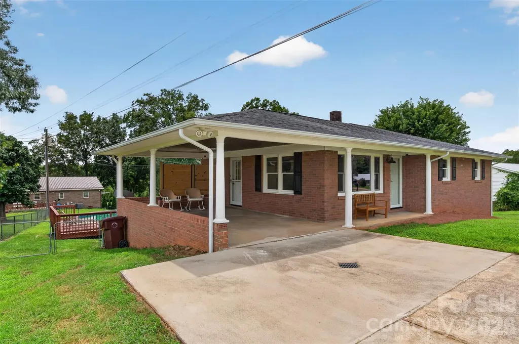 2671 Terrace Drive Granite Falls NC 28630
