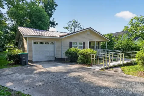 4494 Market Street Loris SC 29569