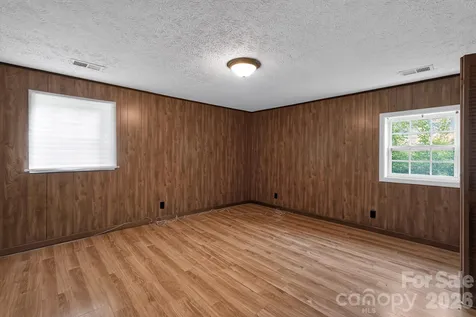 4494 Market Street Loris SC 29569