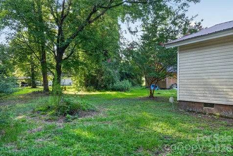 4494 Market Street Loris SC 29569