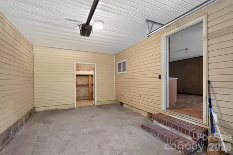 4494 Market Street Loris SC 29569